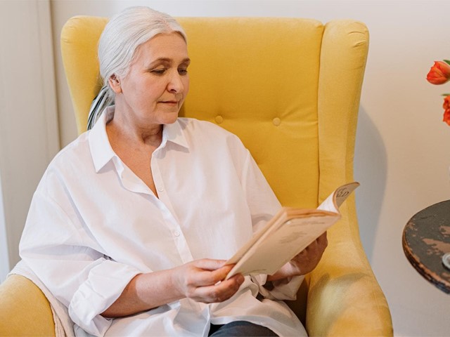 ¿Cómo se puede tratar la menopausia? 