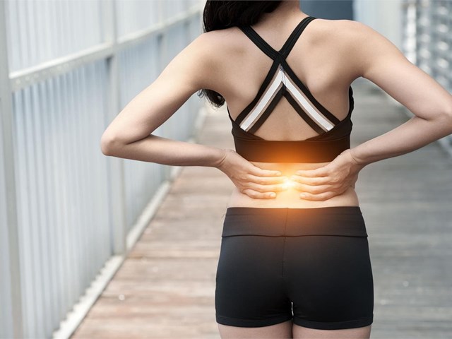 Dolor de espalda baja: cómo aliviarlo con fisioterapia en Galicia