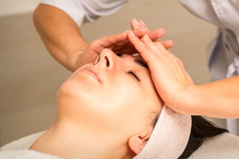 Reflexología facial